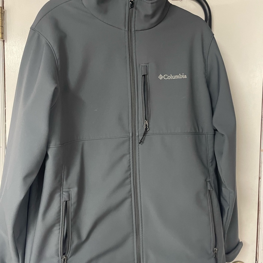 Columbia Men's Grey Jacket